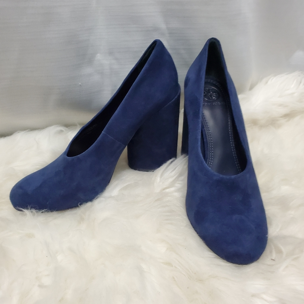 Tory Burch Lucia Pumps - Picture 7 of 8